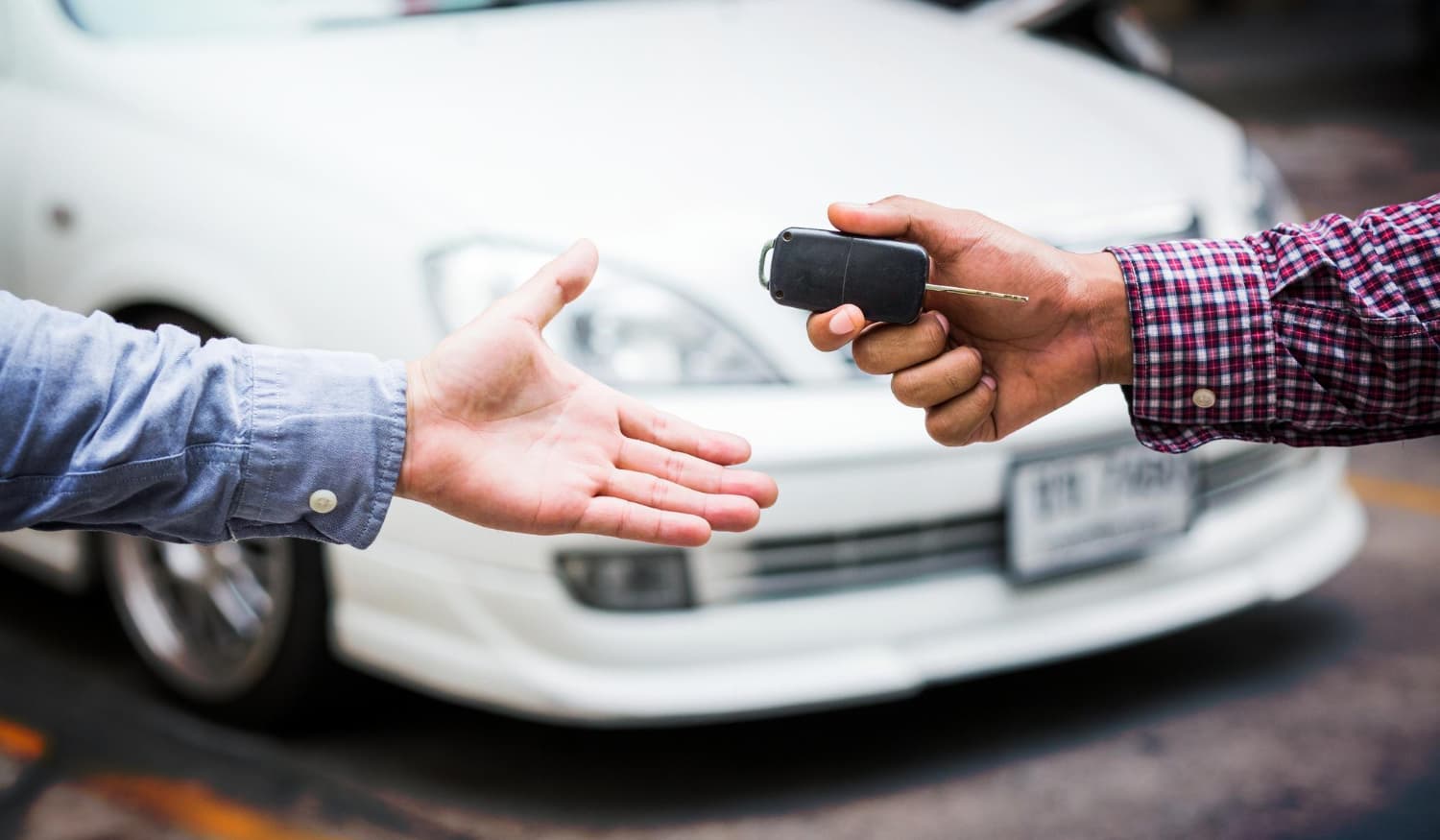 Cover Image for How Turo hosts and small car-sharing operators can stay ahead of vehicle maintenance